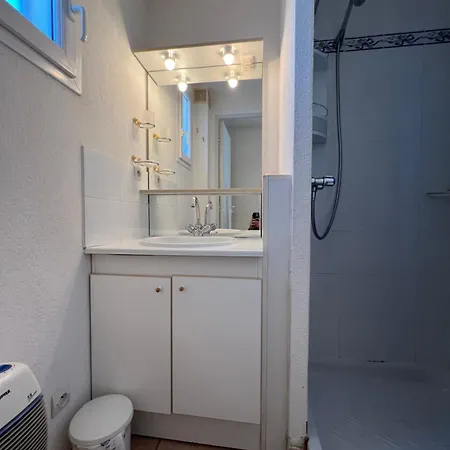 Lavandines Ii Joli T3 Mezzanine Mitoyenne Piscine Proche Rochelongue Cap D'agde آجد